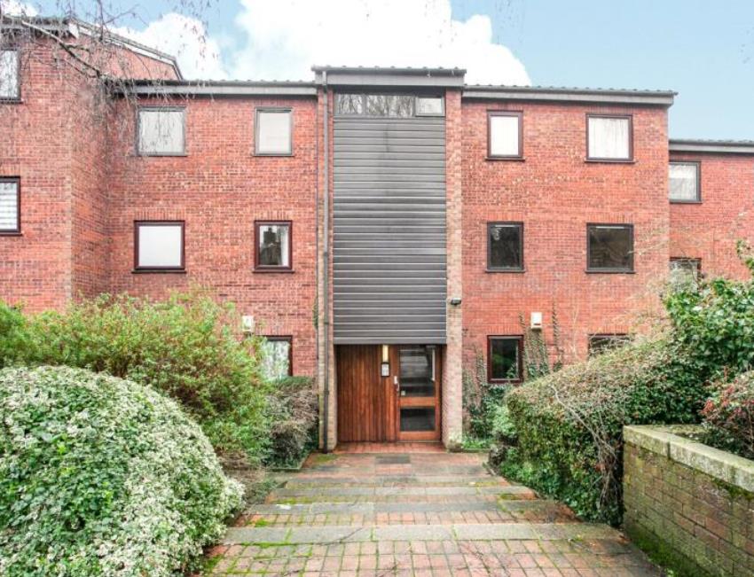 Bunns Lane, Mill Hill